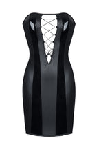 Laden Sie das Bild in den Galerie-Viewer, schwarzes Minikleid - Weiblichkeit mit Stil