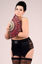 Laden Sie das Bild in den Galerie-Viewer, Strapsgürtel, in Übergrößen - Weiblichkeit mit Stil