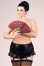 Laden Sie das Bild in den Galerie-Viewer, Straps- Damenrock, in Übergrößen - Weiblichkeit mit Stil