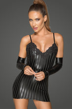 Laden Sie das Bild in den Galerie-Viewer, Powerwetlook Kleid mit dekorativer Stickerei - Weiblichkeit mit Stil