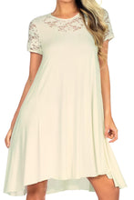 Load image into Gallery viewer, Ladies dress, in plus sizes in 2 colors