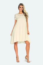 Load image into Gallery viewer, Ladies dress, in plus sizes in 2 colors