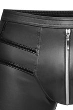 Laden Sie das Bild in den Galerie-Viewer, schwarzes Herrenshorts - Weiblichkeit mit Stil