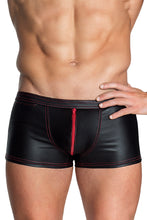 Laden Sie das Bild in den Galerie-Viewer, schwarzer Herrenshorts - Weiblichkeit mit Stil