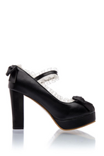 Laden Sie das Bild in den Galerie-Viewer, Mary Jane Pumps in 2 Farben