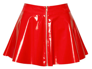 Mini women's skirt, in plus sizes, made of vinyl