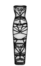 Laden Sie das Bild in den Galerie-Viewer, NEU Bondage - Damenkleid schulterfrei lang F358