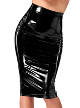 Laden Sie das Bild in den Galerie-Viewer, NEU PVC - Damenrock in Bleistiftform F378