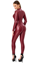 Laden Sie das Bild in den Galerie-Viewer, NEU F395 Dark Romance Catsuit aus Powerwetlook in Bordeaux