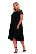 Load image into Gallery viewer, Ladies dress, in plus sizes in 2 colors